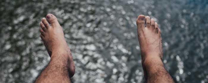 Hombre perdió tres dedos porque estaban congelados y ahora los usan como 'hielo' en bar