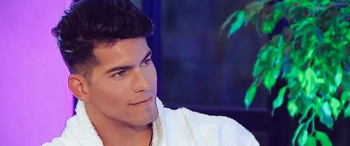 ¿Por qué Ignacio Lastra reapareció en redes usando máscara de Deadpool?