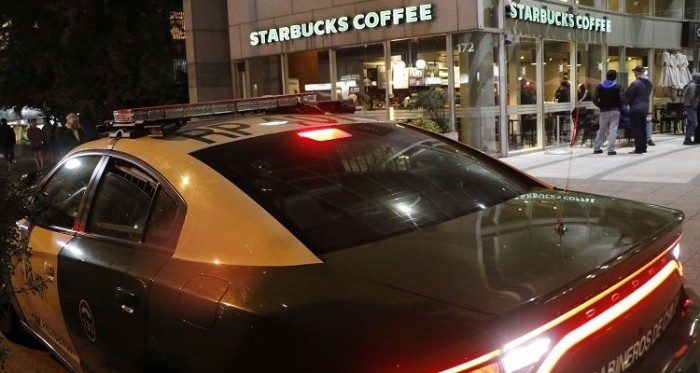 Investigan supuesto cyberbullying en caso de estudiante fallecida en Starbucks