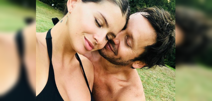 Benjamín Vicuña y China Suárez se lucieron en los Premios Platino con la pequeña Magnolia