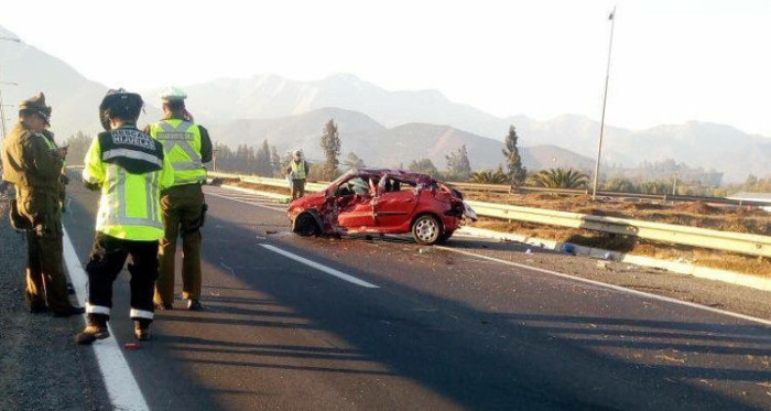 Joven de 20 años muere tras salir eyectada en violento accidente en Ruta 5 Norte
