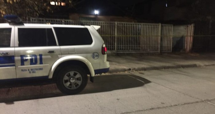 Sujeto mató a mujer de 71 años: cuerpo fue descubierto tras denuncia de amigo del atacante