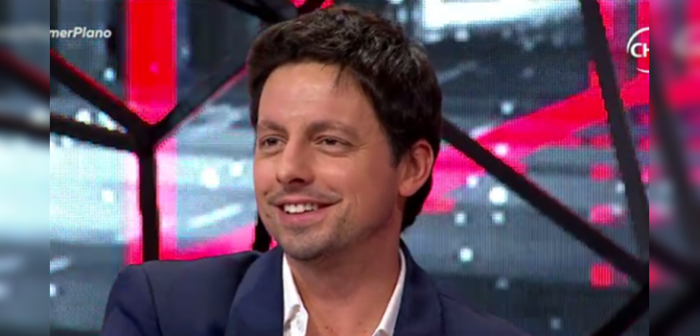 Tras el fin de su contrato con CHV Andrés Alemparte muestra nueva faceta como modelo