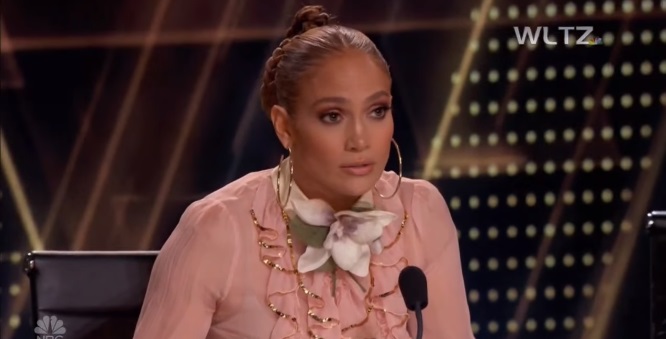 Pareja chilena deja con la boca abierta a Jennifer Lopez en programa de baile