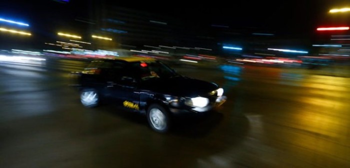 Hombre no quiso pagar pasaje y terminó golpeando al taxista: ambos están detenidos