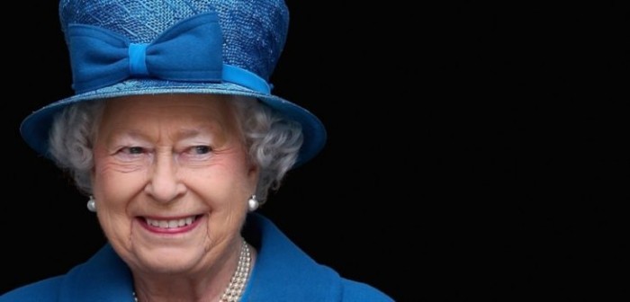 Imagen nunca antes vista del príncipe Enrique y Meghan Markle la tenía guardada Isabel II