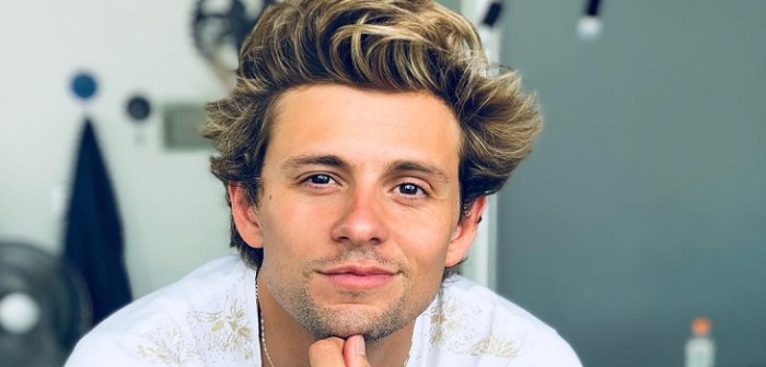 Joaquín Méndez obtuvo certificado de permanencia definitiva: 