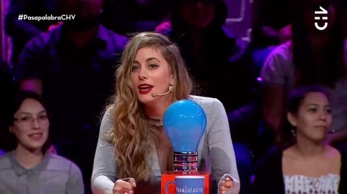 ¿Hiperventilada? La actitud de Cata Palacios en 'Pasapalabra' que disgustó a televidentes