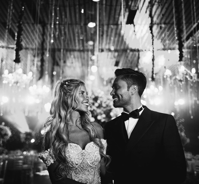 María José López contó (fiel a su estilo) inconveniente que tuvo con su vestido de novia