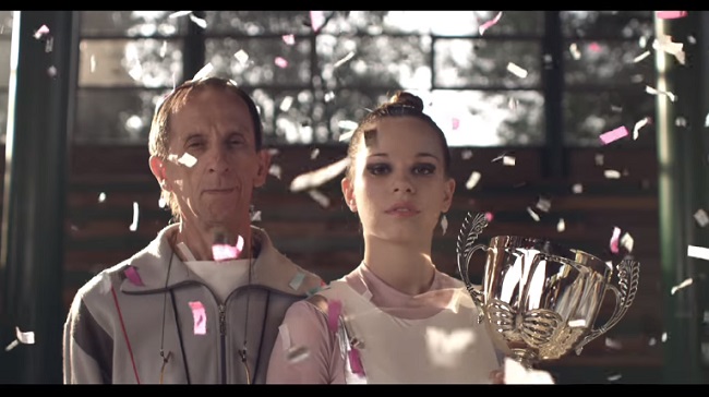 Jill Bergenfreid en 'Revista de gimnasia' (2013)