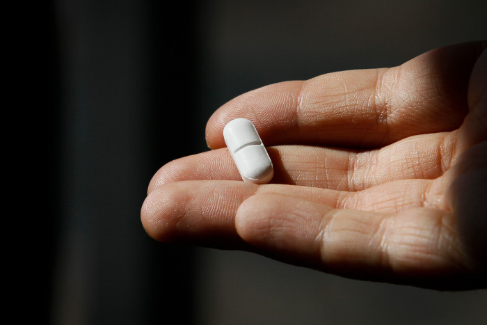 La Asociación Chilena de Hepalogía advierte sobre el abuso del paracetamol para tratar COVID-19