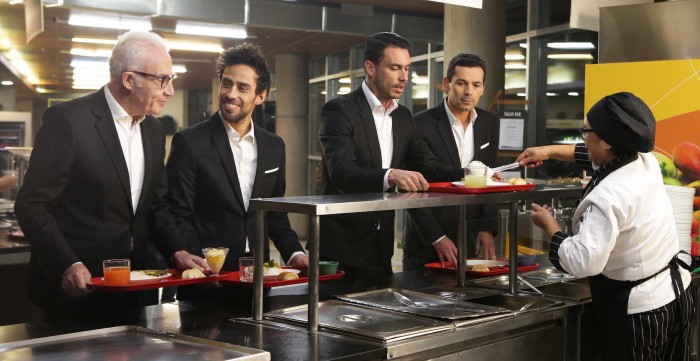 Las hilarantes peticiones de Pinilla y Valdivia para ser parte de TVN en spot del Mundial