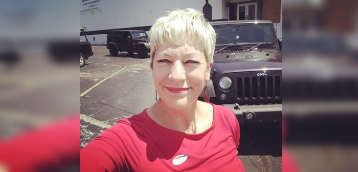 Noble propuesta: mujer se ofrece de 'mamá suplente' para matrimonios del mismo sexo