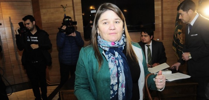 Marcela Aranda en picada contra 'Rojo' por avalar relación amorosa entre Andrei y Hernán