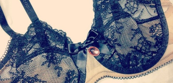 Joven es viral al encontrar su sostén en el refrigerador: su papá creyó que era comida