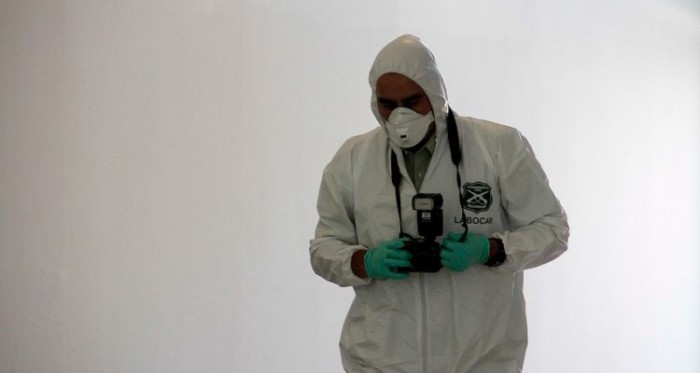 Delincuentes realizaron cuantioso robo de celulares desde tienda París en Santiago