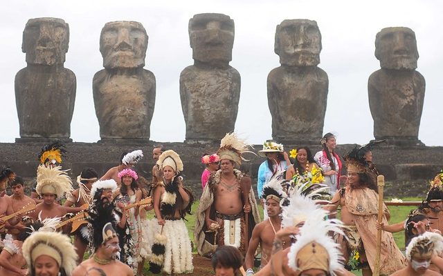 ¿No más Isla de Pascua? Proyecto de ley busca cambiar su nombre a uno originario