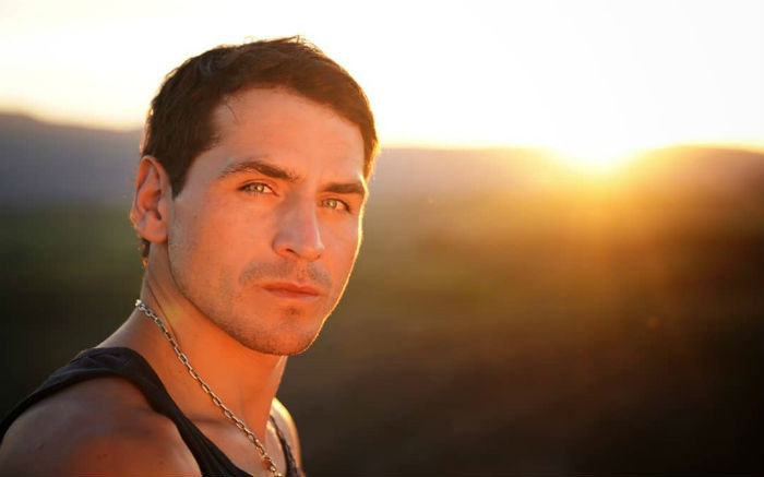 Pangal Andrade se siente dichoso: mostró la 'ducha serpiente' terminada de su casa