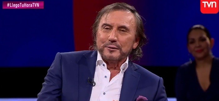 Carlos Pinto confesó vergonzoso momento en Llegó tu hora: se hizo la permanente