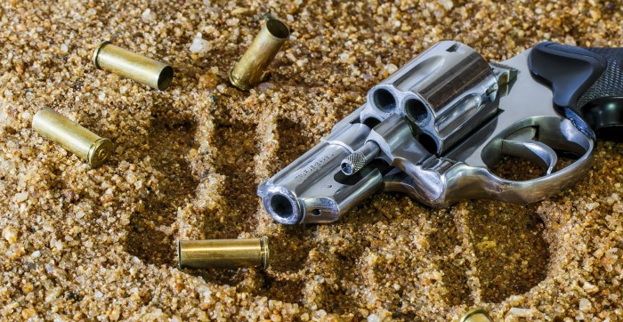 ¿Quieres comprar un arma para defenderte? Advierten los peligros de no saber manipularla