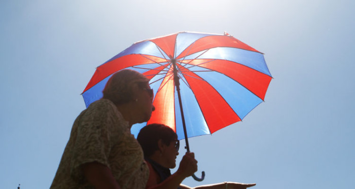A sacar el bloqueador: anuncian altas temperaturas entre Iquique y Bío Bío para el domingo
