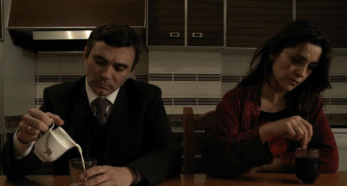 Cómo enfrentar una infidelidad cuando eres tú el que engañó, según expertos