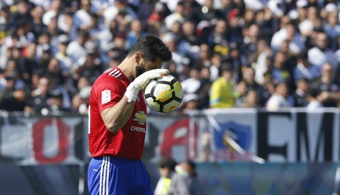 Herrera comparó estadio de Colo Colo con Colina 1 y desató la furia de hinchas
