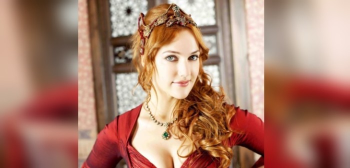 Actriz tras 'Hürrem' cautivó a fanáticos con radical cambio de look: prepara nueva cinta