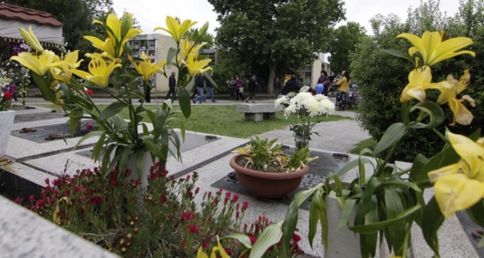 Anuncian acciones legales contra hombre que ebrio extrajo cadáver de cementerio