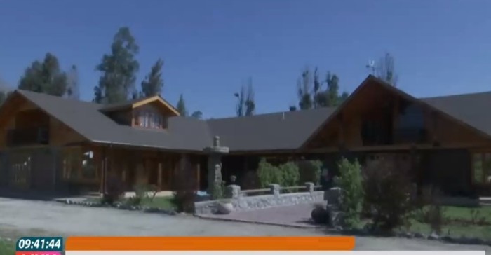 Zoológico, cancha de fútbol y piscina: los excéntricos lujos de familia narco de Pirque