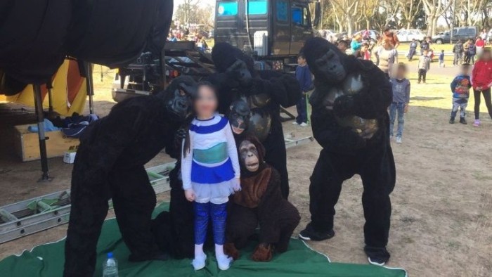 Denunciaron por “maltrato animal” a circo argentino... pero solo eran personas disfrazadas