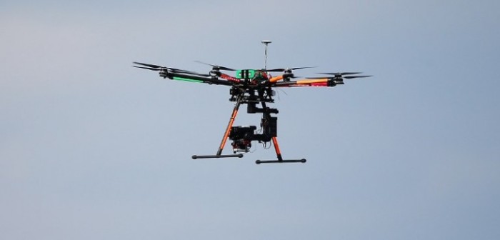 Delincuentes tecnológicos: detectan dron con droga aterrizando en cárcel de Valparaíso