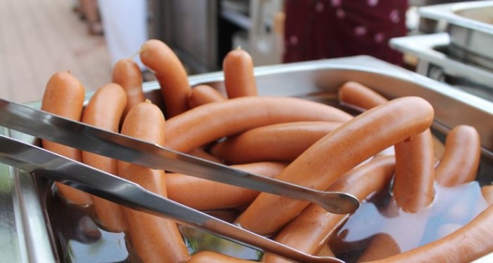 ¿También son tus favoritos? La alta cantidad de embutidos que comen los chilenos al año