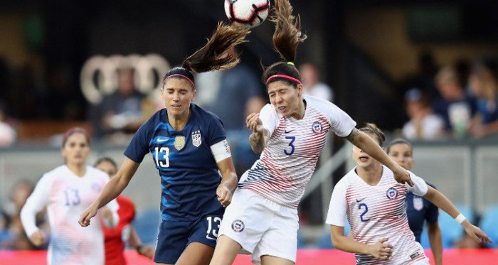 ¿Siguen las diferencias? Cobertura de CHV de la Roja femenina dejó furiosos a los hinchas