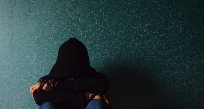 Detienen a hombre acusado de violar durante 4 años a su hija: él lo confesó a un psicólogo