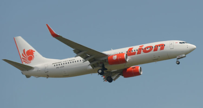Hallan cajas negras del avión de Indonesia; no hay sobrevivientes Hallan cajas negras del avión de Indonesia; no hay sobrevivientes