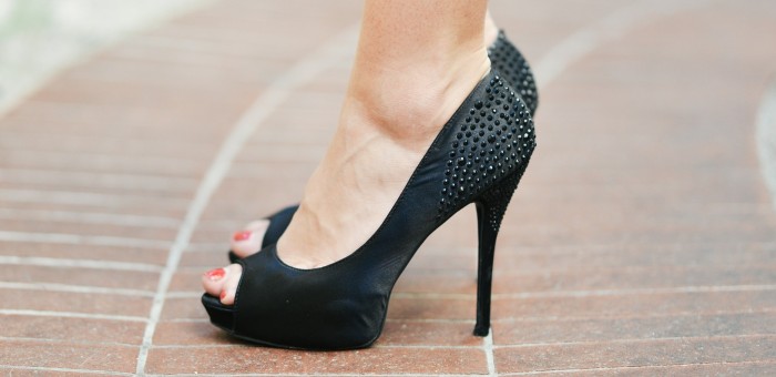 Los riesgos a los que deberías prestar atención si eres fanática de los tacos altos