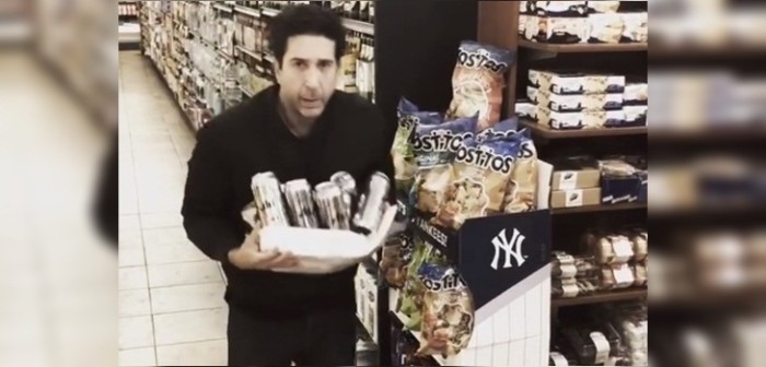 Actor de Friends hizo gala de su sentido del humor: parodió video de ladrón igualito a él