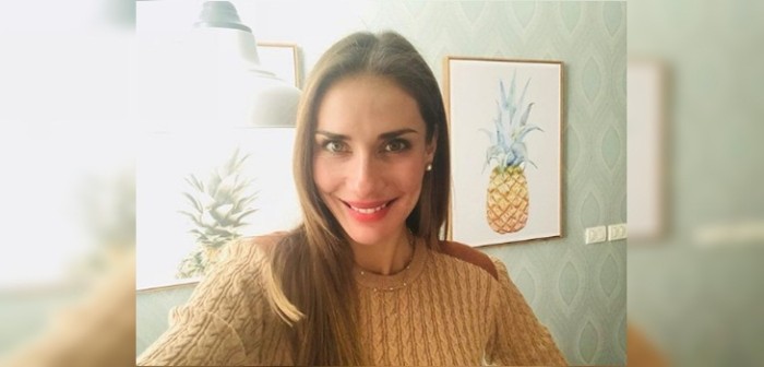 Aprovechando los rayos de sol: Carola de Moras mostró envidiable figura posando en bikini