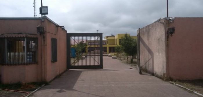 La particular manera de protestar que tuvieron jóvenes en Sename: comieron vidrio molido