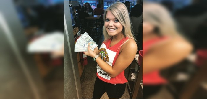 ¿Una broma? Garzona recibió millonaria propina tras servir dos vasos de agua a un cliente