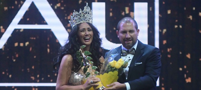 Se equivocó de marca: Pamela Díaz protagonizó divertido fail al ganar el Copihue de Oro