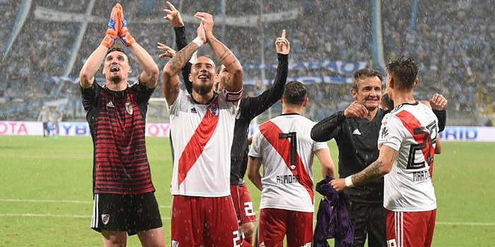 ¿Cábala para Copa Libertadores? Pareja argentina nombró a su bebé 'River Plate'