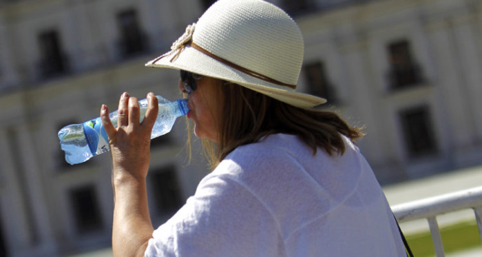 A prepararse: emiten alerta por nueva ola de calor de 3 días en la zona centro del país