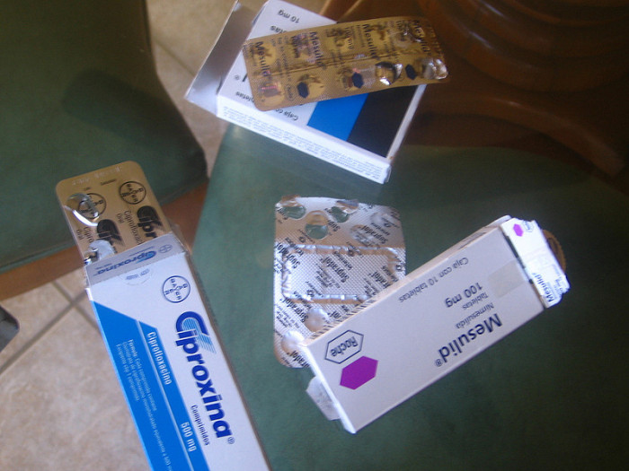 ¿Guardas remedios en el baño? Esta es la razón por la que debes dejar de hacerlo