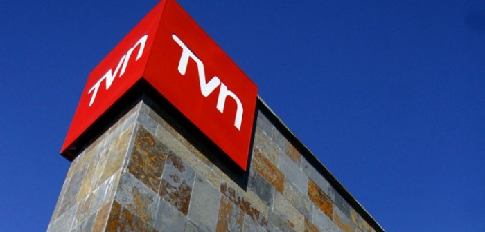 Ratifican millonaria multa a TVN por revelar identidad de menores abusados por su padre