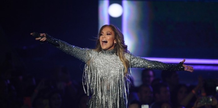 El broche de oro del Festival: Jennifer López estaría a un paso de llegar a Viña 2019