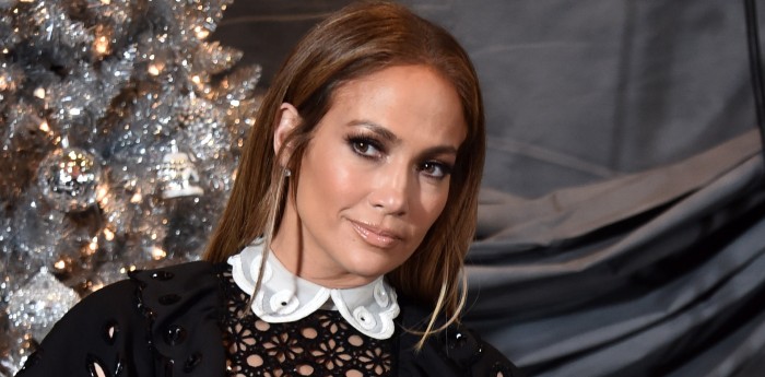 Jennifer López aconseja cómo deben tratar las mujeres 