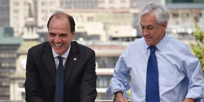 Ministro Monckeberg afirmó que la mayoría de los chilenos tiene una casa y 2 departamentos