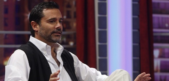 Trap en homenaje a Camiroaga barre el piso con otros animadores: 